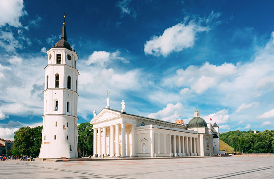 زيارة إلى المدينة التي تحولت إلى مقهى عملاق في الهواء الطلق! صور صورة رقم 14