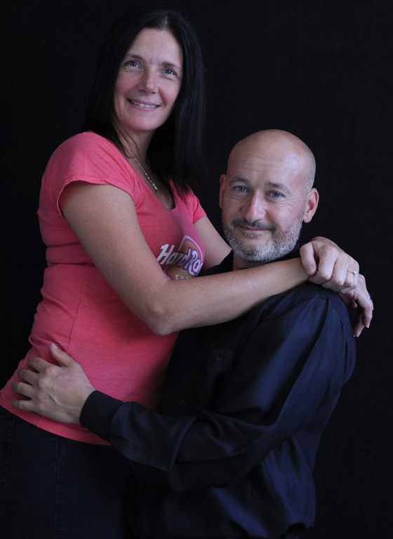 مشهد غريب وصادم: طلب يد حبيبته والنيران مشتعلة فيه! صور وفيديو صورة رقم 11