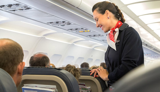 تعرفوا إلى 9 قواعد صارمة ينبغي على مضيفات الطيران الالتزام بها صورة رقم 10 تعرفوا إلى 9 قواعد صارمة ينبغي على مضيفات الطيران الالتزام بها صورة رقم 10