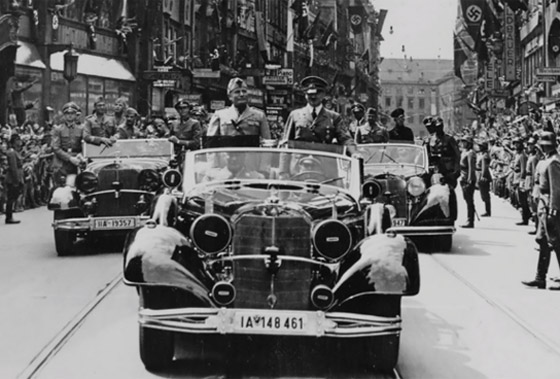 هتلر وموسوليني: اجتمعوا على الديكتاتورية وحب السيارات الفارهة! صورة رقم 11 هتلر وموسوليني: اجتمعوا على الديكتاتورية وحب السيارات الفارهة! صورة رقم 11