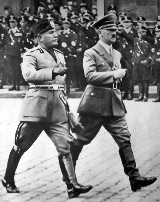 هتلر وموسوليني: اجتمعوا على الديكتاتورية وحب السيارات الفارهة! صورة رقم 18 هتلر وموسوليني: اجتمعوا على الديكتاتورية وحب السيارات الفارهة! صورة رقم 18