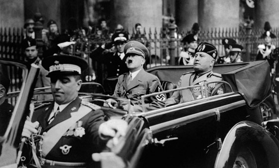 هتلر وموسوليني: اجتمعوا على الديكتاتورية وحب السيارات الفارهة! صورة رقم 22 هتلر وموسوليني: اجتمعوا على الديكتاتورية وحب السيارات الفارهة! صورة رقم 22