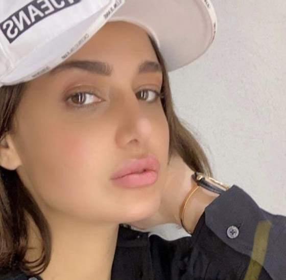 صور فنانات أثارت جدلاً بسبب الجرأة المبالغ فيها صورة رقم 7 صور فنانات أثارت جدلاً بسبب الجرأة المبالغ فيها صورة رقم 7