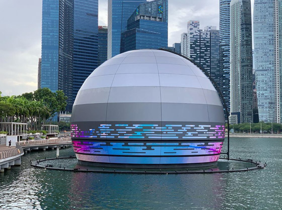 بالصور.. أول متجر يطفو على الماء لشركة آبل في العالم صورة رقم 12