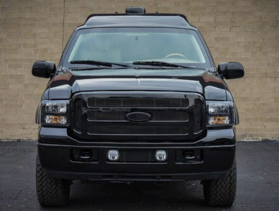 سيارة ملك الأردن معروضة للبيع: مضادة للرصاص ومصممة كالدبابة صورة رقم 7