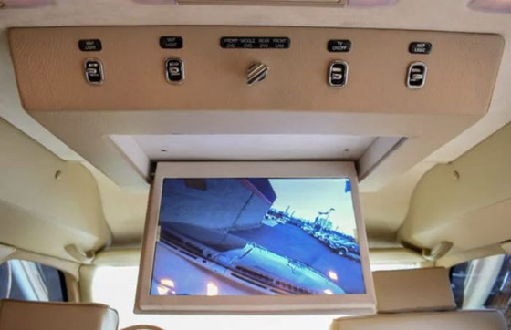 سيارة ملك الأردن معروضة للبيع: مضادة للرصاص ومصممة كالدبابة صورة رقم 11