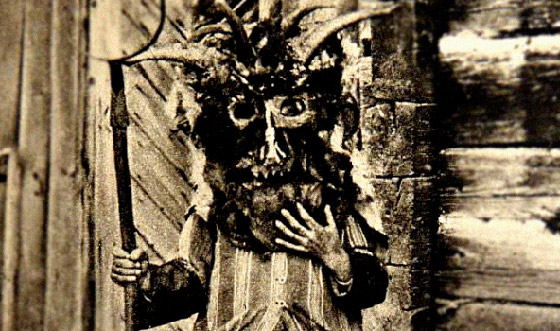 إليكم 10 من أساطير عيد الميلاد المخيفة التي تقشعر الأبدان عند سماعها! صورة رقم 12 إليكم 10 من أساطير عيد الميلاد المخيفة التي تقشعر الأبدان عند سماعها! صورة رقم 12