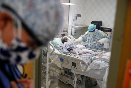 وفاة كل 16 ثانية.. ماذا يفعل فيروس كورونا الآن بالكرة الأرضية؟ صورة رقم 3