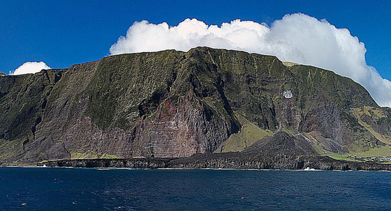 كيف تبدو الحياة في أبعد جزيرة مأهولة في العالم؟ صورة رقم 21