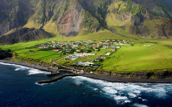 كيف تبدو الحياة في أبعد جزيرة مأهولة في العالم؟ صورة رقم 23