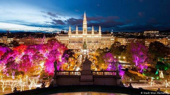 هل تطيح كورونا بأسواق عيد الميلاد هذا العام؟ صورة رقم 6