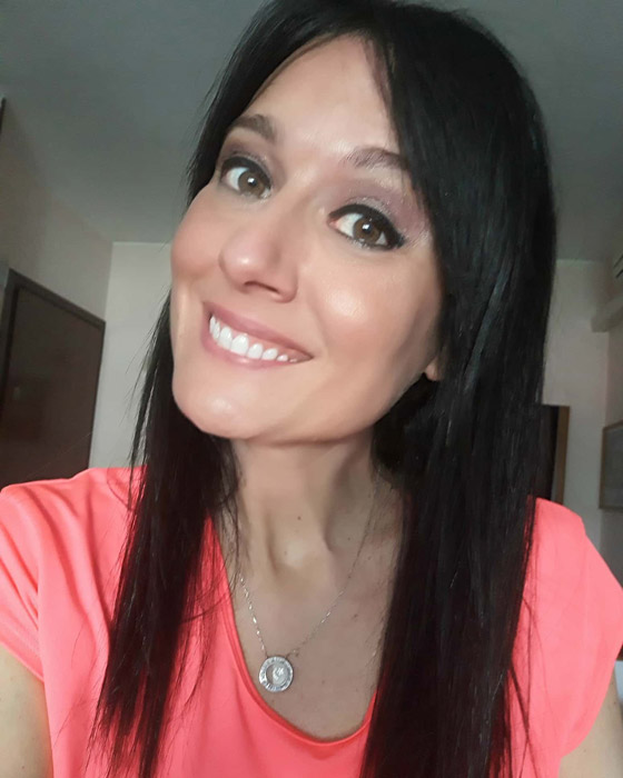 روميو وجولييت الحجر الصحي: إيطاليان يحتفلان بخطوبتهما من الشرفة صورة رقم 6