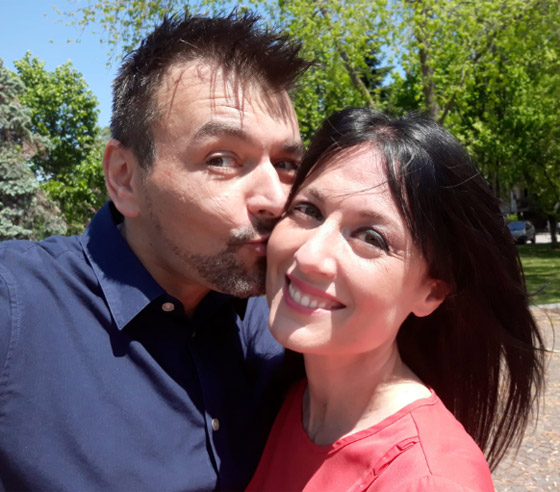 روميو وجولييت الحجر الصحي: إيطاليان يحتفلان بخطوبتهما من الشرفة صورة رقم 17