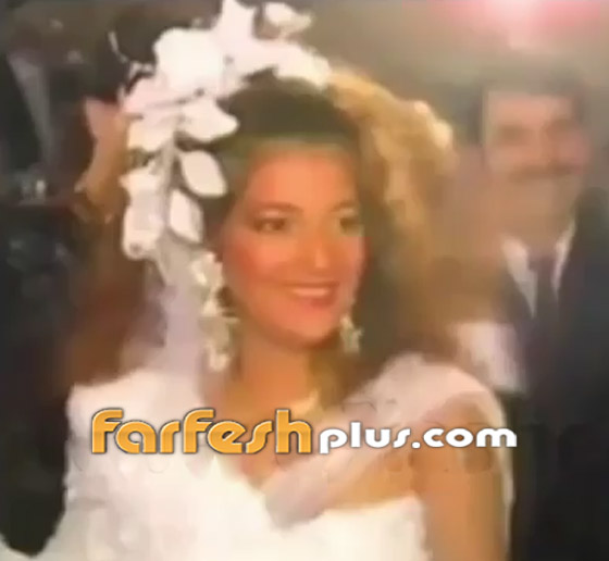 صورة نادرة: ميادة الحناوي تمنح أصالة قبلة بحفل زفافها الاول.. لن تصدٌق كم تغيٌرت بعد 35 سنة من عمليات التجميل! صورة رقم 2