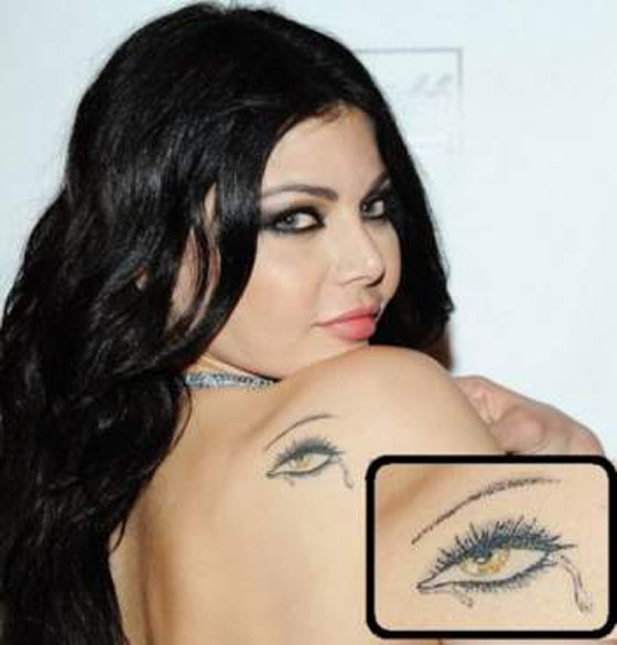 صورة رقم 2 - وشوم هيفاء وهبي، منة شلبي، كاظم الساهر ونيكول سابا تخفي هذه الأسرار صورة رقم 2 - وشوم هيفاء وهبي، منة شلبي، كاظم الساهر ونيكول سابا تخفي هذه الأسرار