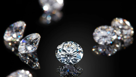 فيديو وصور: إنتاج ألماس صديق للبيئة مصنوع بالكامل من الهواء صورة رقم 3