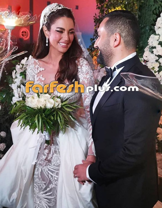 الفنانة التونسية درة ترد على متابع وصفها بالزوجة الثانية: اشتغل عنفسك! صورة رقم 17 الفنانة التونسية درة ترد على متابع وصفها بالزوجة الثانية: اشتغل عنفسك! صورة رقم 17