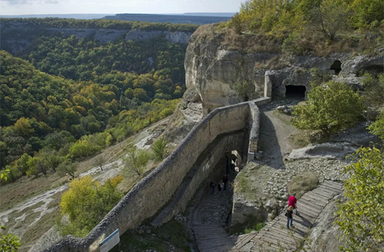 حيث تلتقي السماء بالأرض.. مناظر طبيعية خلابة ووجهات سياحية في روسيا صورة رقم 4