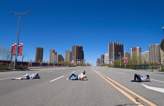 !لماذا لا يسكن أحد المدينة الصينية التي كلّف بناؤها 161 مليار دولار؟ صورة رقم 1