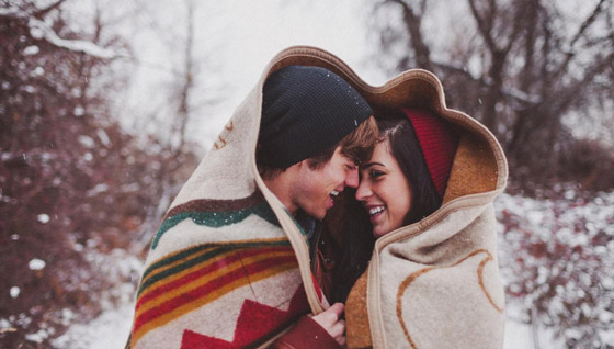 النساء تشعر بالبرد أكثر من الرجال لأسباب حقيقية وعلمية للغاية! صورة رقم 1