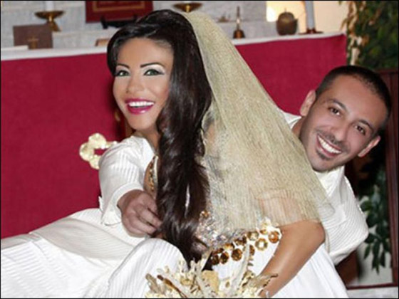 أغرب المواقف في حفلات زفاف المشاهير صورة رقم 3 أغرب المواقف في حفلات زفاف المشاهير صورة رقم 3