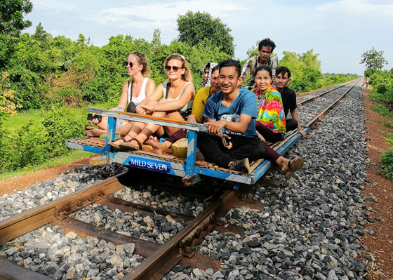 بالصور: تعرفوا إلى 8 من أغرب وسائل النقل المستخدمة حول العالم! صورة رقم 6