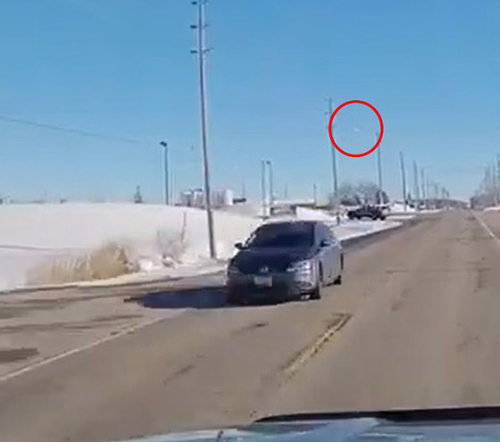 فيديو لكرة نارية هزت النوافذ وتوهجت في السماء.. ماذا حدث؟ صورة رقم 9