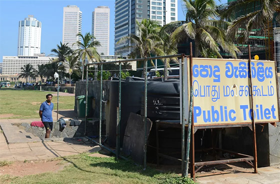 المكان المرغوب! مراحيض ودورات مياه عجيبة في مواقع غريبة حول العالم صورة رقم 16
