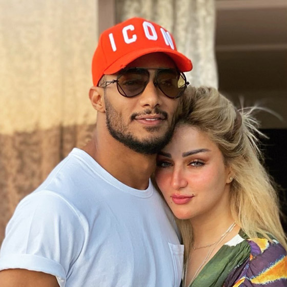 شاهد .. هدية محمد رمضان لزوجته في عيد زواجهما الثامن صورة رقم 4