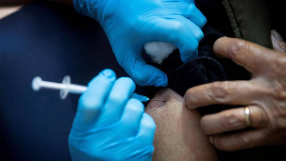 بالتفاصيل.. الآثار الجانبية المرصودة للقاح 