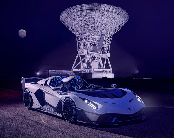 بالفيديو والصور: تحفة لامبورغيني الجديدة.. سرعة خارقة بلا زجاج! صورة رقم 2