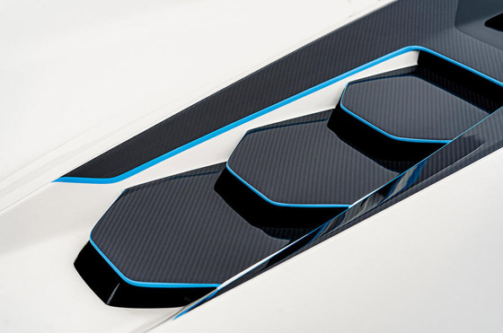 بالفيديو والصور: تحفة لامبورغيني الجديدة.. سرعة خارقة بلا زجاج! صورة رقم 8