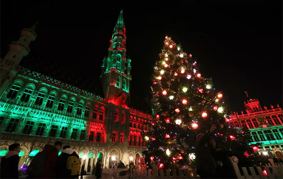 أكثر أشجار عيد الميلاد التقليدية وغير التقليدية روعة حول العالم في 2020 صورة رقم 17