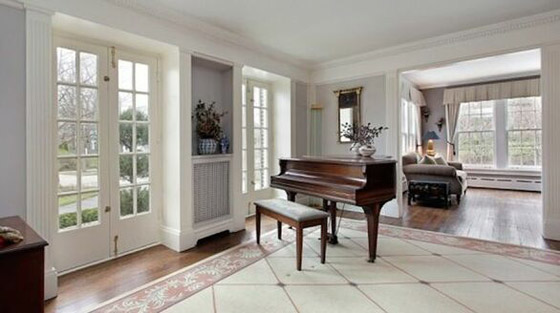 كيف يبدو منزل فيلم هوم ألون بعد 30 عاماً؟ صورة رقم 10