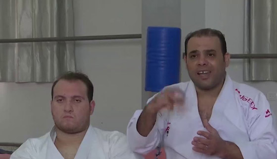 فلسطيني بلا ساقين.. يلعب الكاراتيه صورة رقم 5