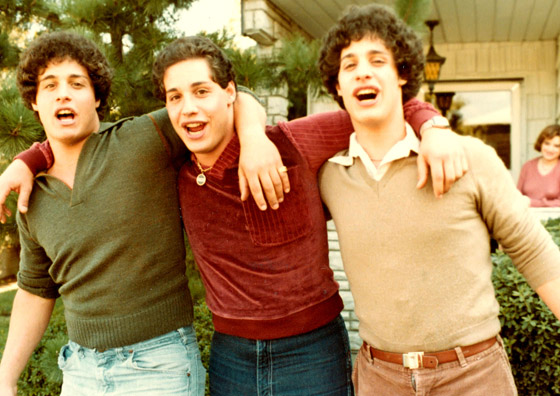 قصة التوائم الثلاثة الذين فُصلوا عن بعضهم كجزء من تجربة علمية مجنونة صورة رقم 5