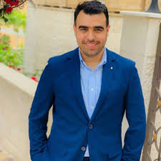 تداول تسجيل صوتي للراحل حاتم علي.. والجمهور يدافع عنه: 