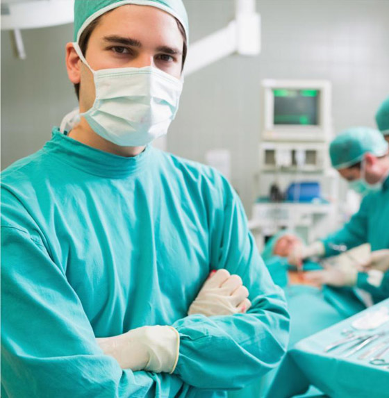 سبب ارتداء الأطباء اللون الأخضر أو الأزرق خلال الجراحة والعمليات صورة رقم 3