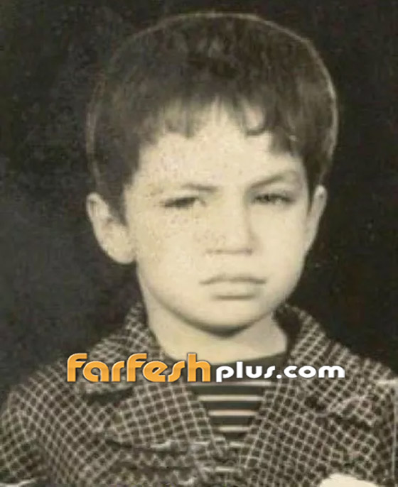 هل تعرفون هوية هذا الطفل الوسيم؟ ممثل ومقدم برامج مصري شهير صورة رقم 1