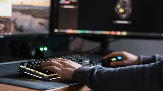 كيف نحمي شبكة الإنترنت المنزلية من 