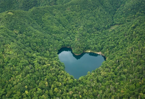 الحب في كل مكان.. إليكم مواقع وأماكن خلابة على شكل قلب حول العالم صورة رقم 2