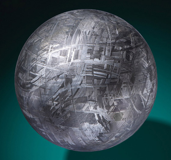 صورة رقم 4 - امتلك قطعة من الفضاء: مزاد لصخور القمر وقطع المريخ مقابل مبالغ طائلة صورة رقم 4 - امتلك قطعة من الفضاء: مزاد لصخور القمر وقطع المريخ مقابل مبالغ طائلة