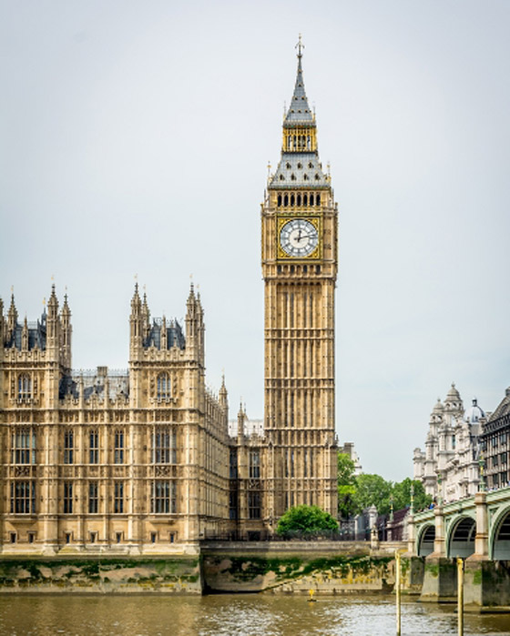 بالصور: تعرفوا إلى أبراج الساعات الرموز السياحية الشهيرة صورة رقم 1