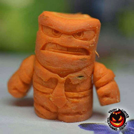 صور مفاجئة عن نحت التماثيل من الطعام صورة رقم 7