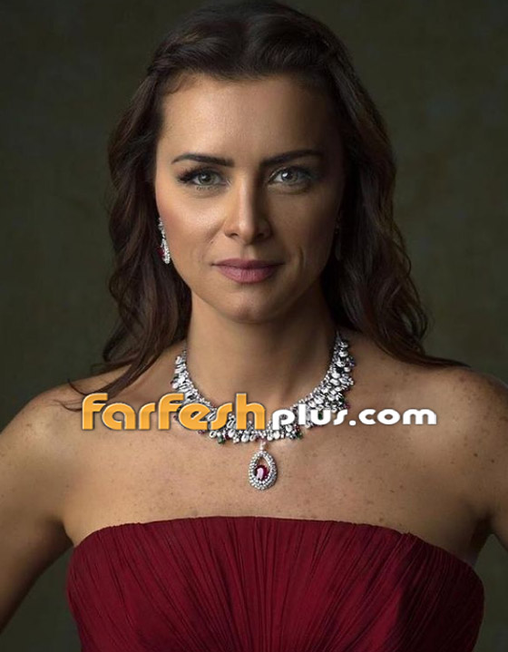 هل تعرفون هوية هذه الطفلة الجميلة؟ من أشهر النجمات في العالم العربي صورة رقم 2 هل تعرفون هوية هذه الطفلة الجميلة؟ من أشهر النجمات في العالم العربي صورة رقم 2