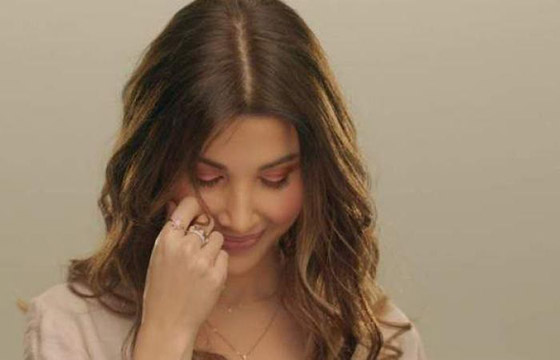 فيديو نانسي عجرم تغني للأم: الحكي مش كافي صورة رقم 1