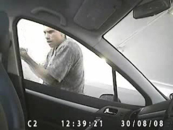 تعرفوا على سرقات مضحكة ومجنونة لدرجة أن بعضها غير قابل للتصديق! صورة رقم 5