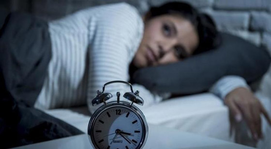 اضطرابات النوم قد تساهم في زيادة وزن النساء في سن اليأس صورة رقم 1