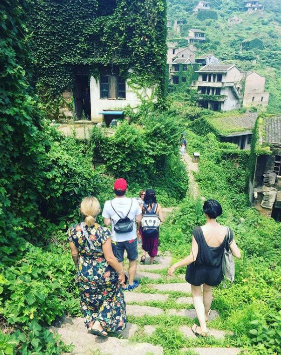 هوتوان.. قرية مهجورة ساحرة غمرتها الأعشاب! صور صورة رقم 13