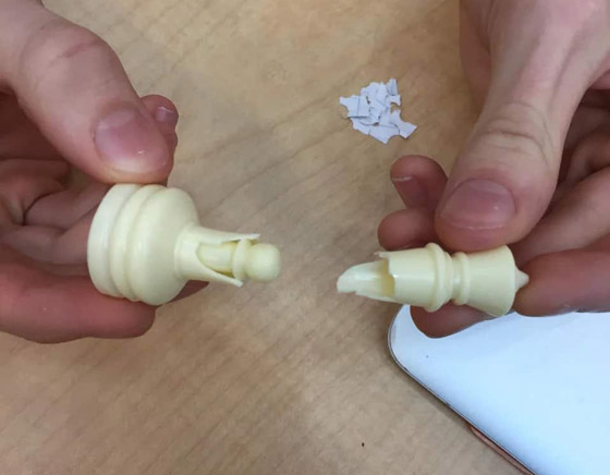 صور تبين الأشياء الغريبة التي فوجئ الناس بوجودها بداخل أشياء أخرى! صورة رقم 24